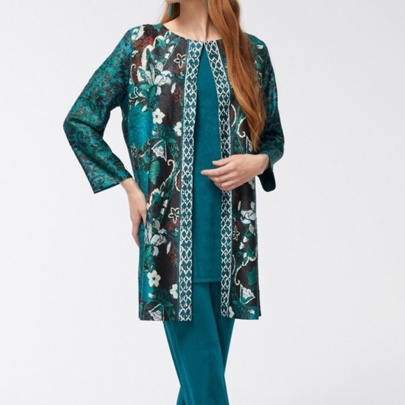 Chico’s Travelers Collection Mixed Print Crushed Jacket With Hook Closure Size L - Picture 9 of 16